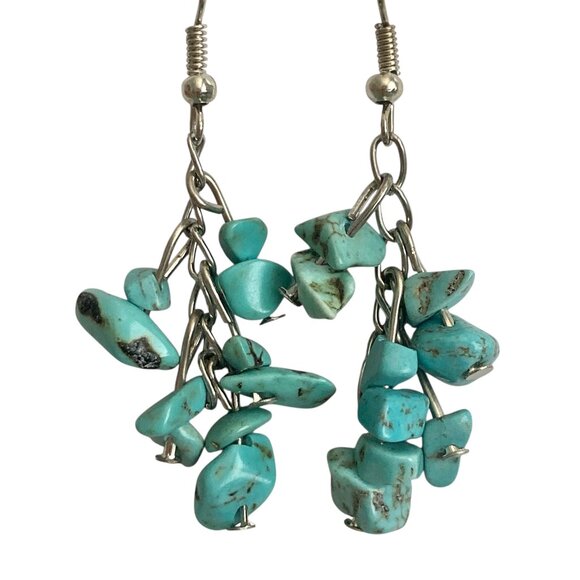 Vintage Turquoise Aqua Howlite Earrings Dangle Stone Chips Southwestern Style - Picture 1 of 9